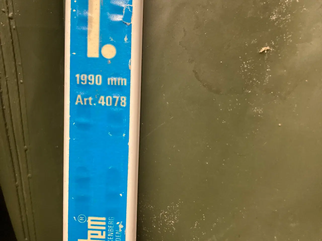 Billede 3 - Vægskinne hvid og hyldeknægt hvid