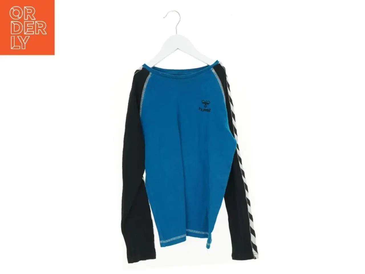 Billede 1 - Bluse fra Hummel (str. 152 cm)