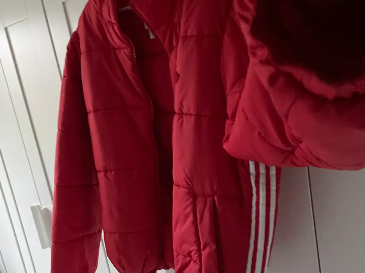 Billede 2 - Adidas dun jakke 