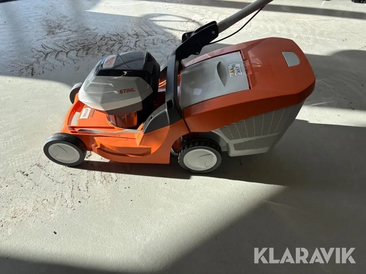 Billede 7 - Græsslåmaskine STIHL RMA 443 PV