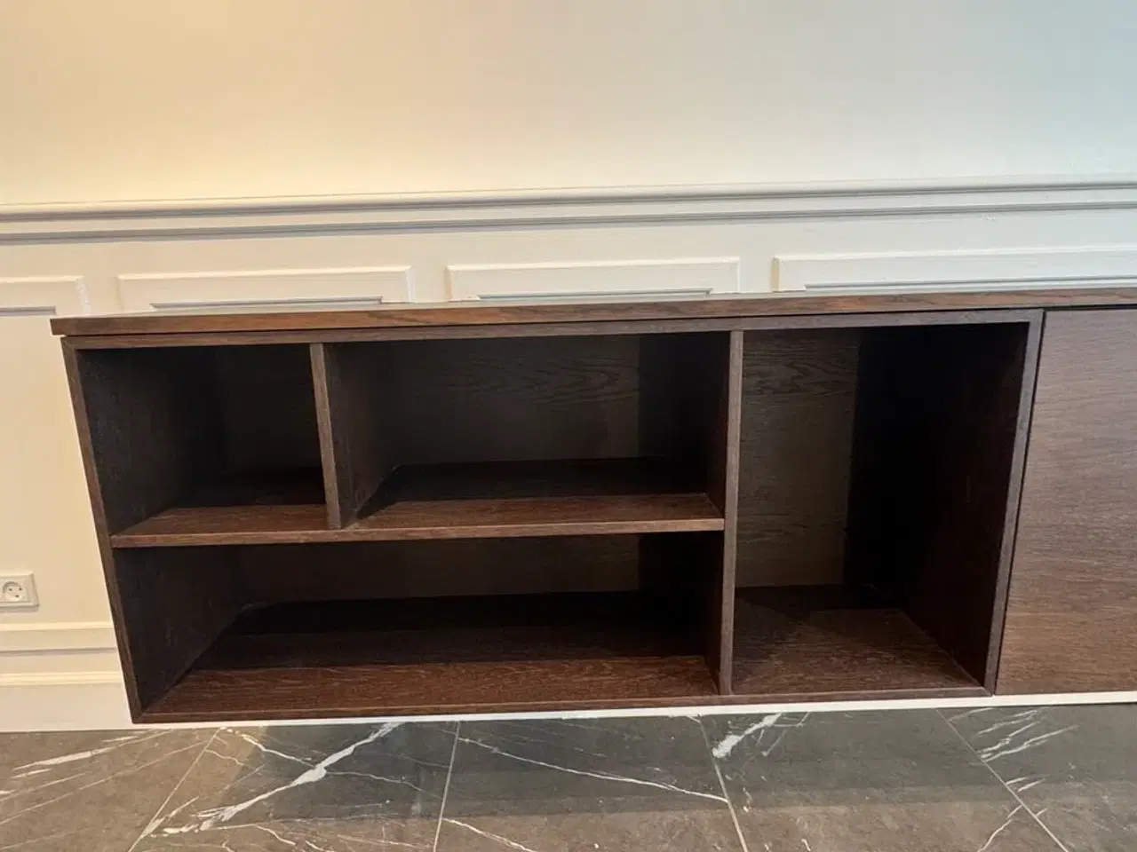 Billede 3 - Boform Kvadrat KV85 skænk med linoleums top i røget eg