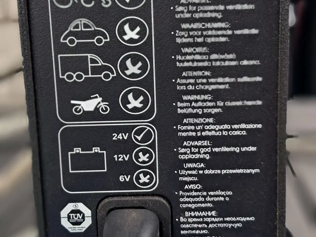 Billede 6 - Oplader til el-scooter 
