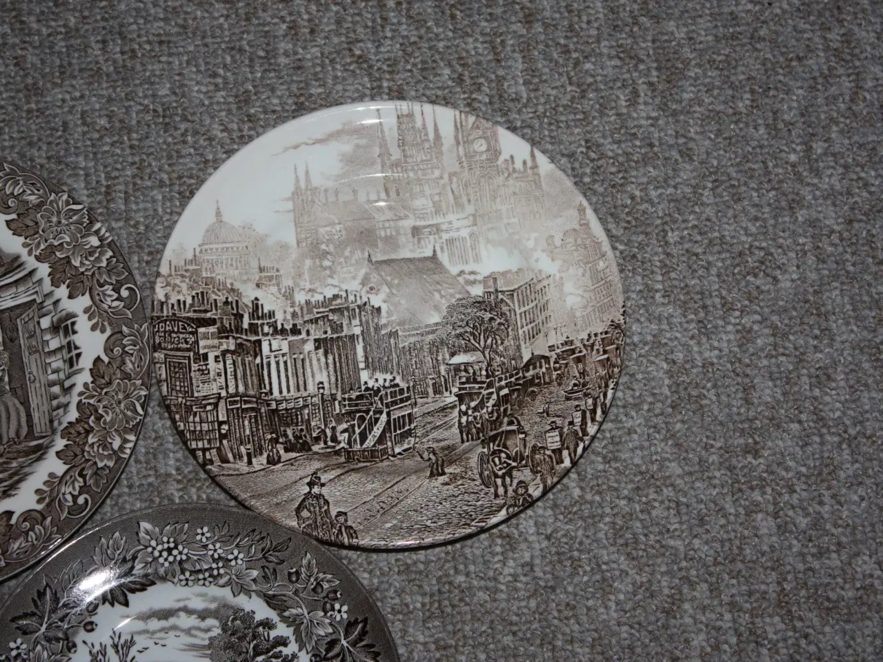 Billede 3 - Tallerken 17,5 cm Medmenham Abbey