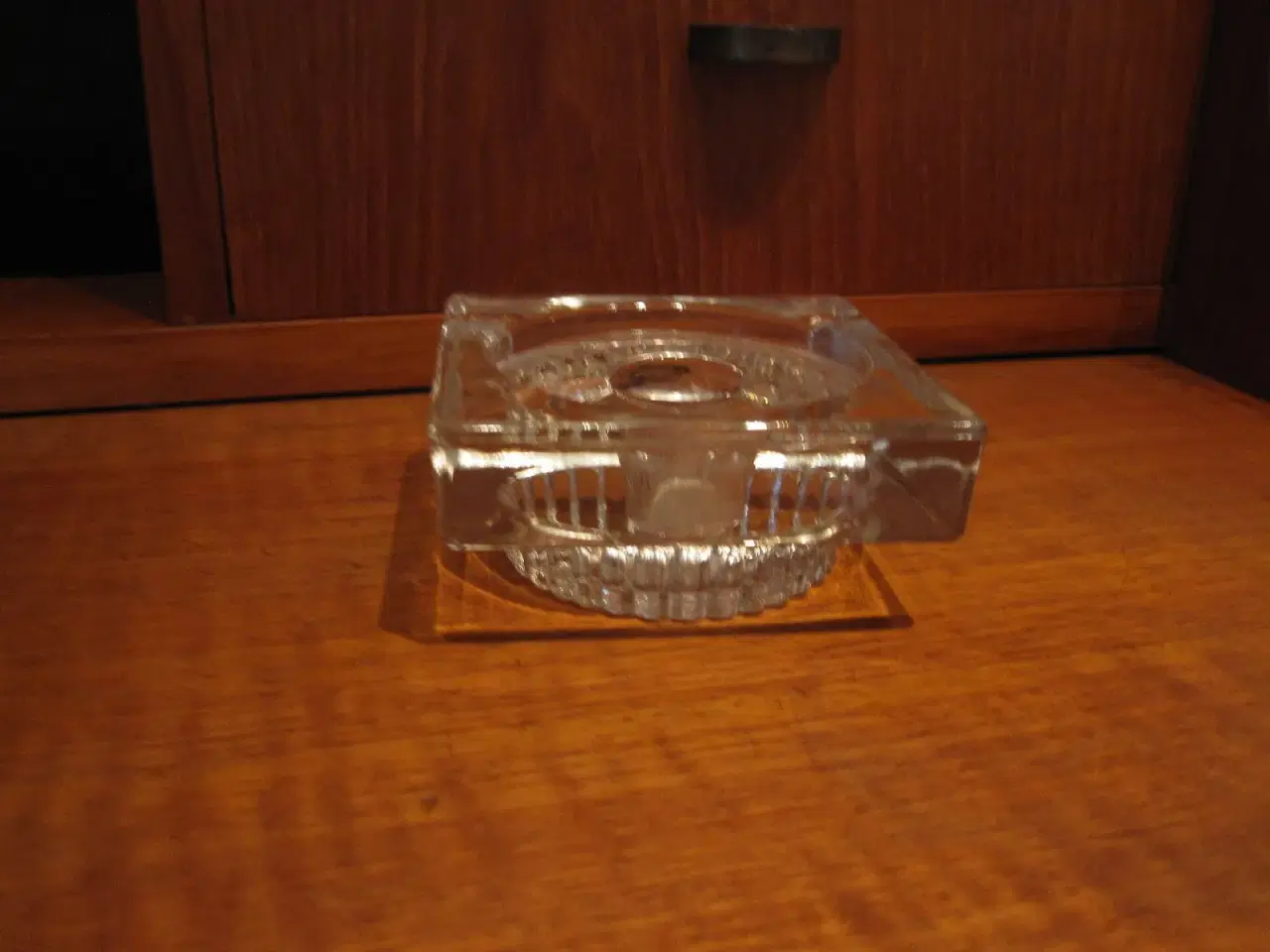 Billede 2 - Ældre glas lysestage