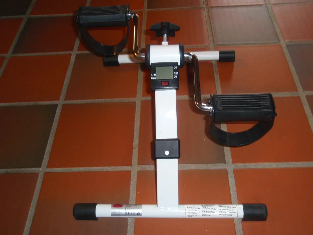 Billede 1 - pedaltræner til (arme og ben)