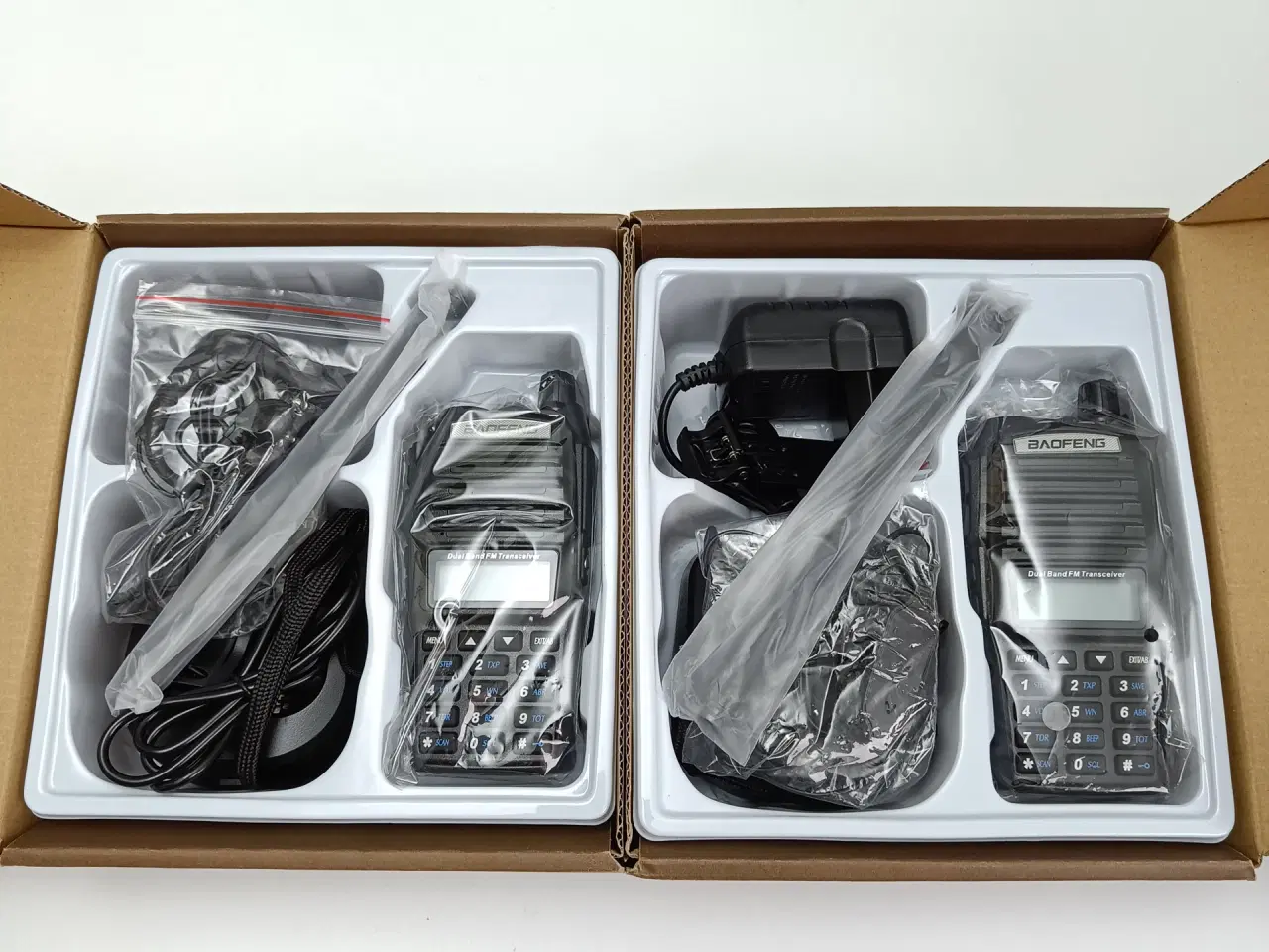 Billede 2 - NY! 2 x Baofeng UV-82 8 Watt Dual Watch Fuldt Sæt