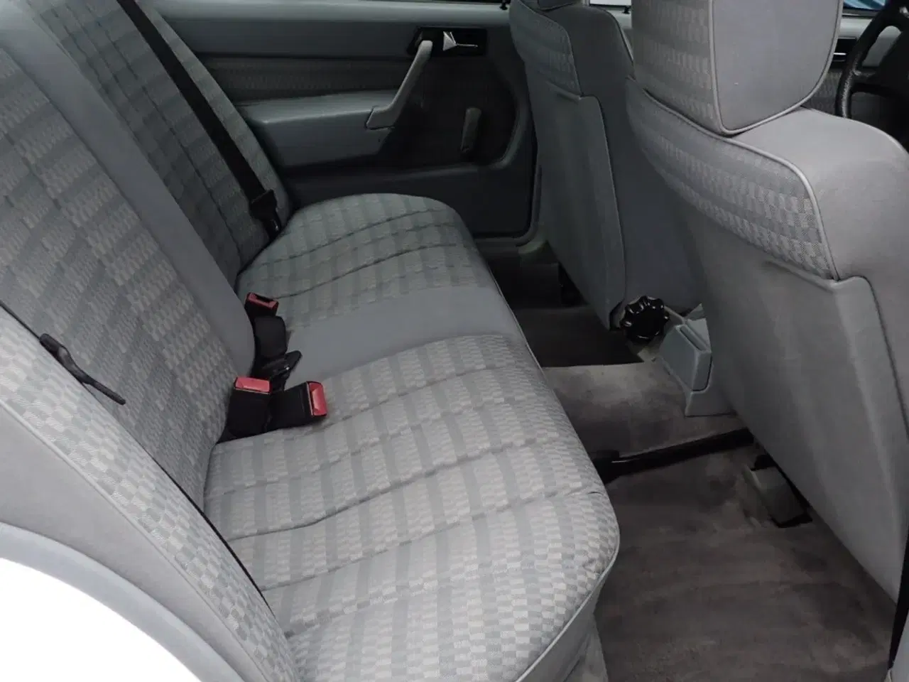 Billede 4 - Mercedes 190 E 2,0 aut.