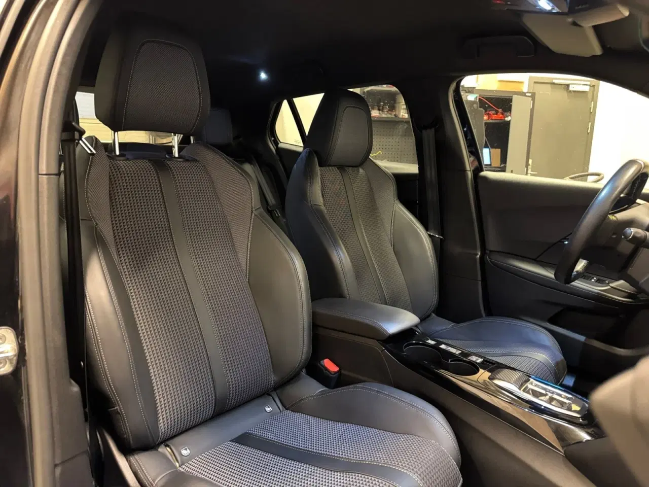 Billede 17 - Peugeot e-2008 50 Allure