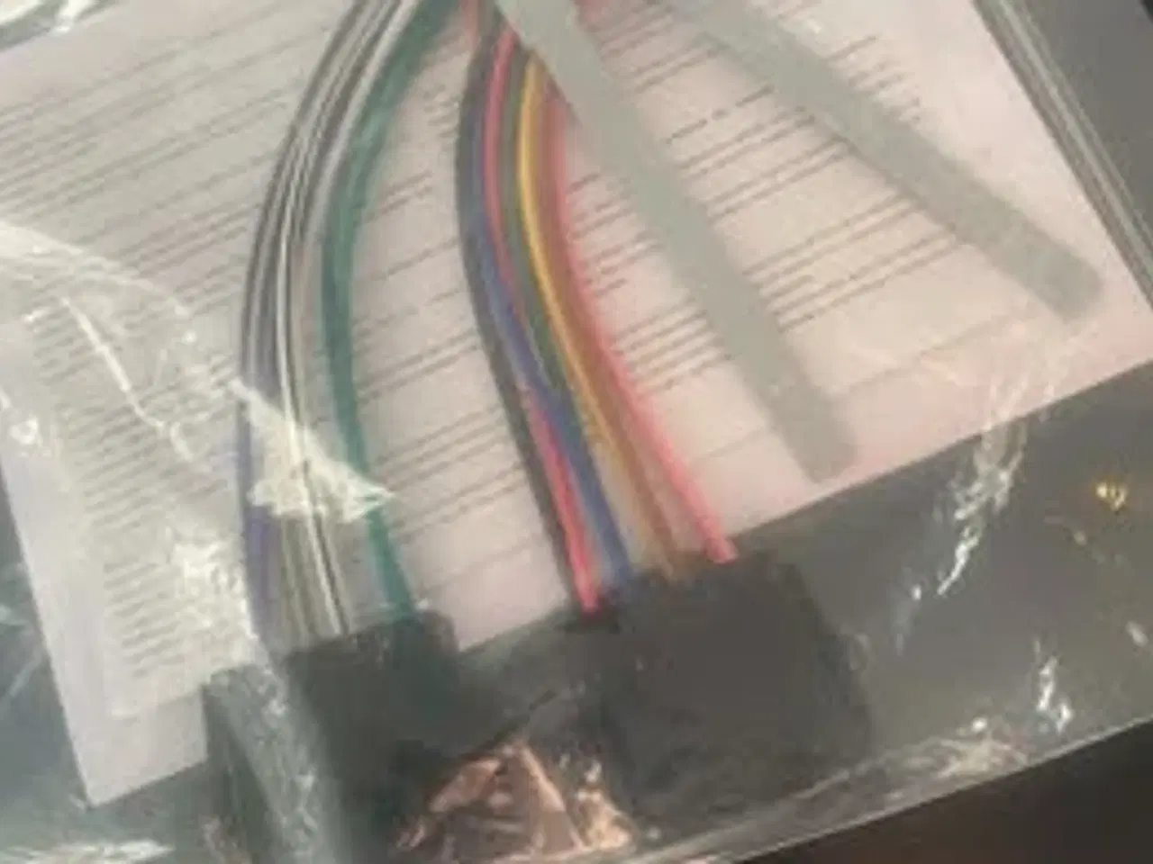 Billede 6 - Hej! Sælger min helt nye 1-DIN 7" flip-up CarPlay/