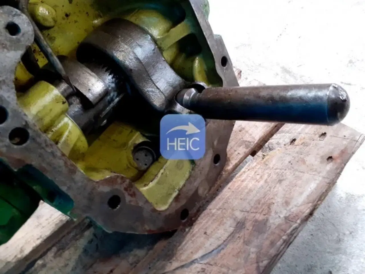 Billede 13 - John Deere 2030 Liftdæksel AR104660