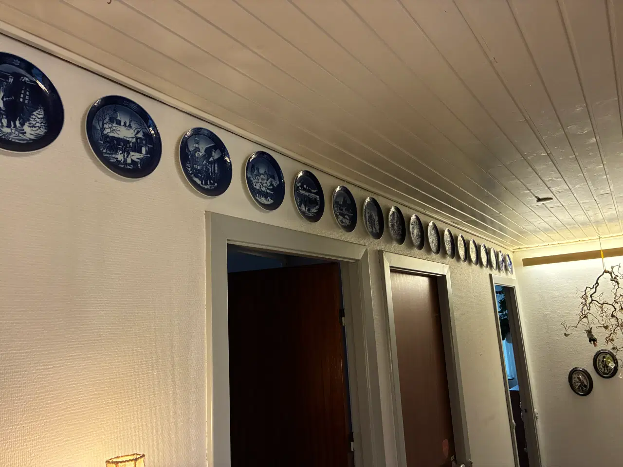 Billede 3 - Royal Copenhagen Juleplatter, 56 stk.