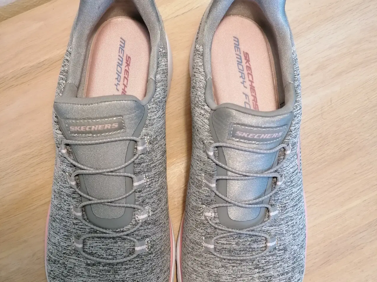 Billede 3 - Sketchers dame Sneakers helt NYE str. 40