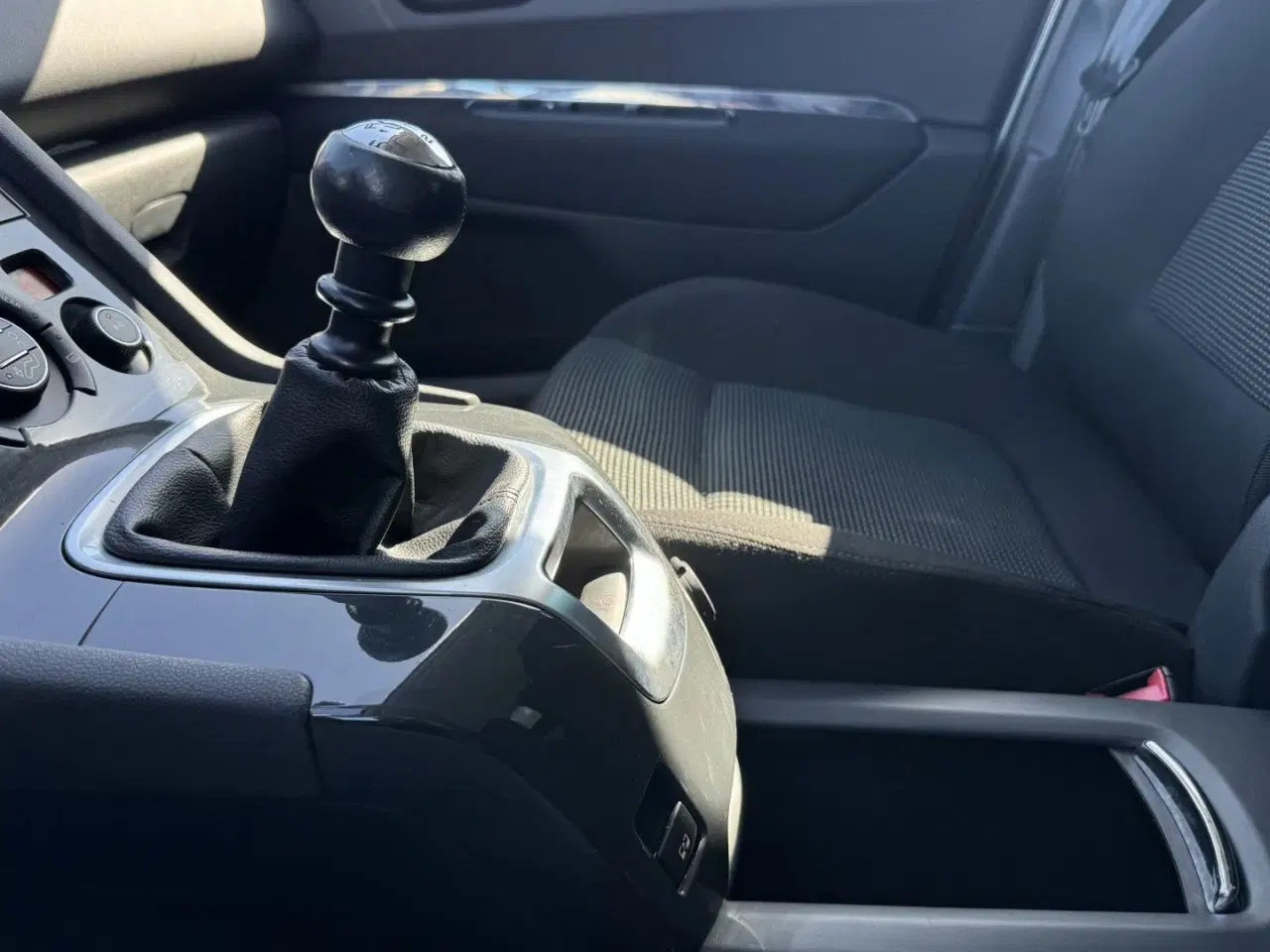 Billede 14 - Peugeot 5008 2,0 HDI Active 150HK Van 6g