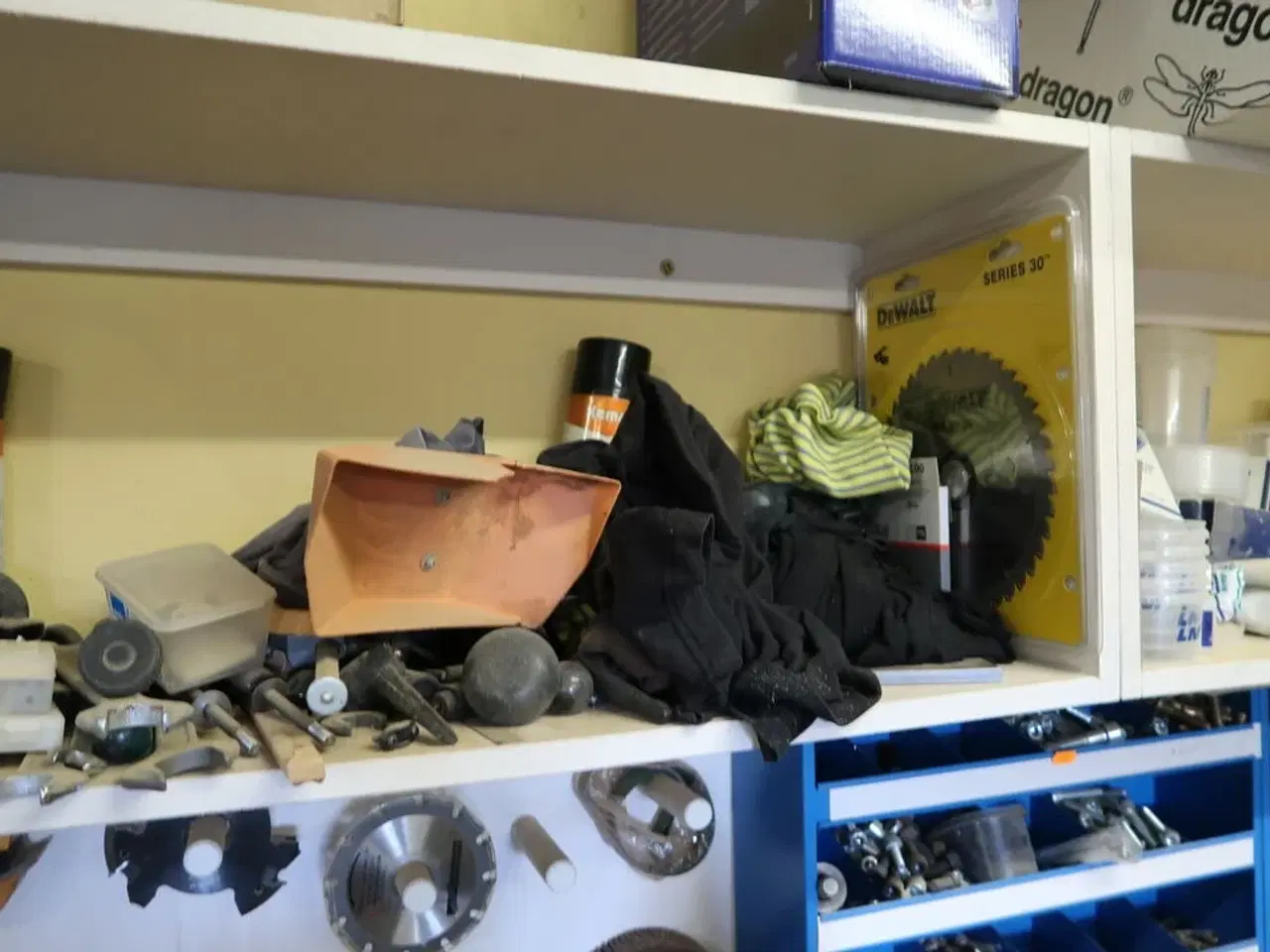 Billede 11 - Div. Skæreklinger, overfræser, værktøj m.m.