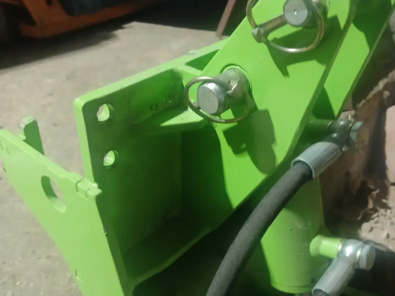Billede 8 - Frontlift til mini traktor 