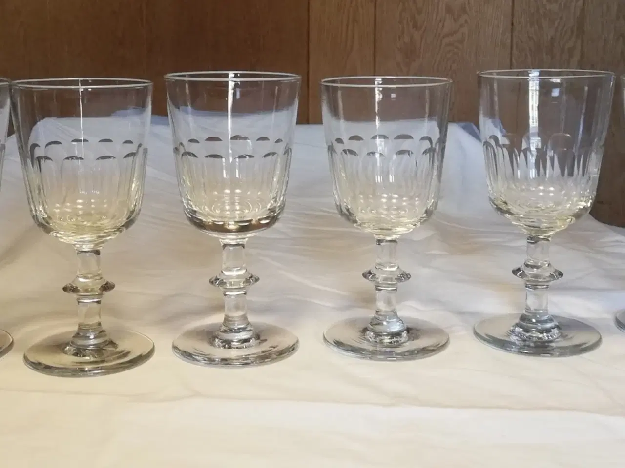 Billede 2 - 4 Christian den 8./Berlinois rødvinsglas 