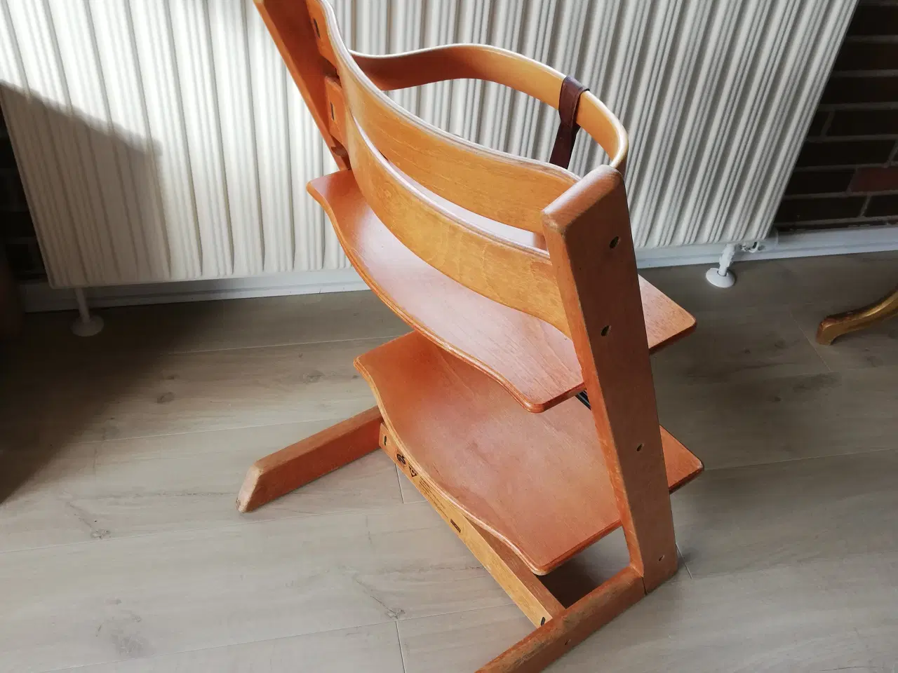 Billede 3 - Solgt Trip Trap stol med bøjle