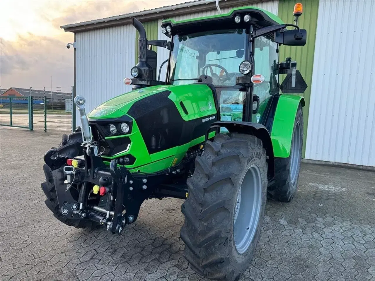 Billede 2 - Deutz-Fahr 5125 GS Demo traktor 100 timer