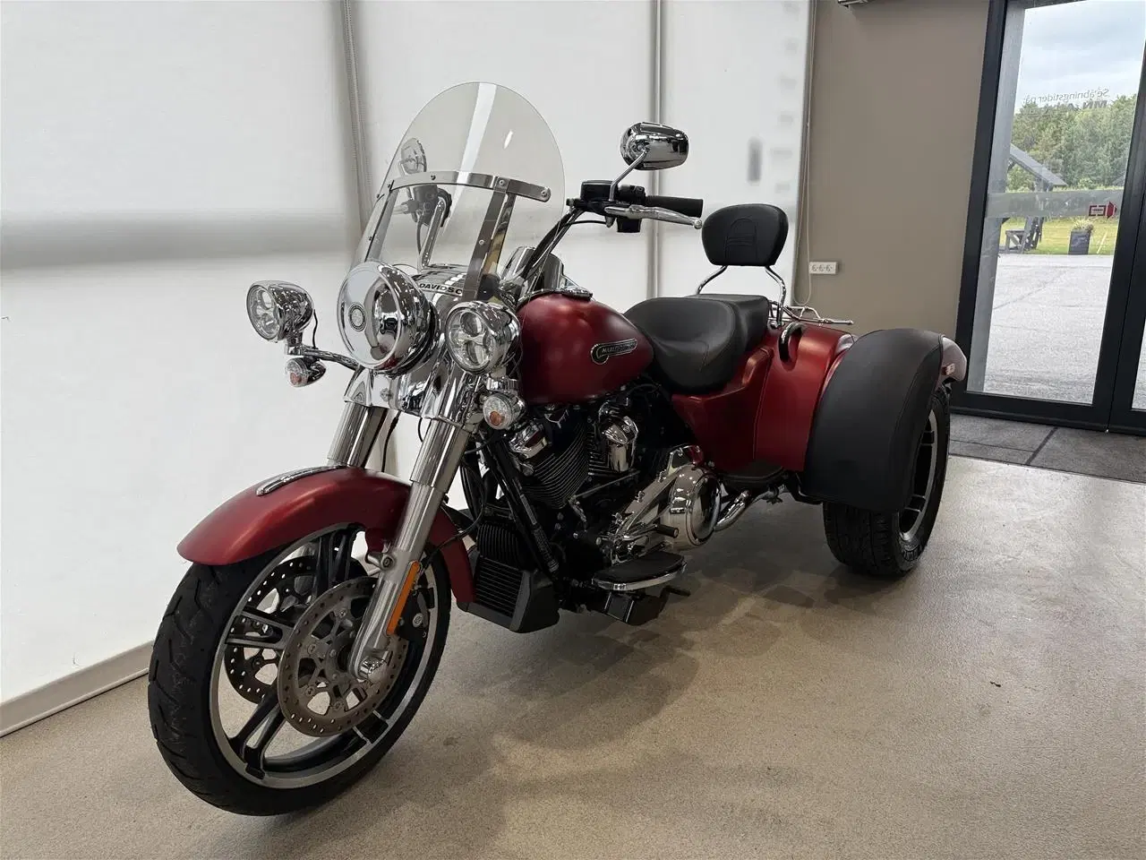 Billede 24 - Harley-Davidson FLRT Freewheeler Trike 114"