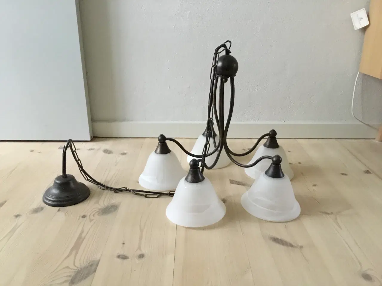 Billede 1 - Lampe