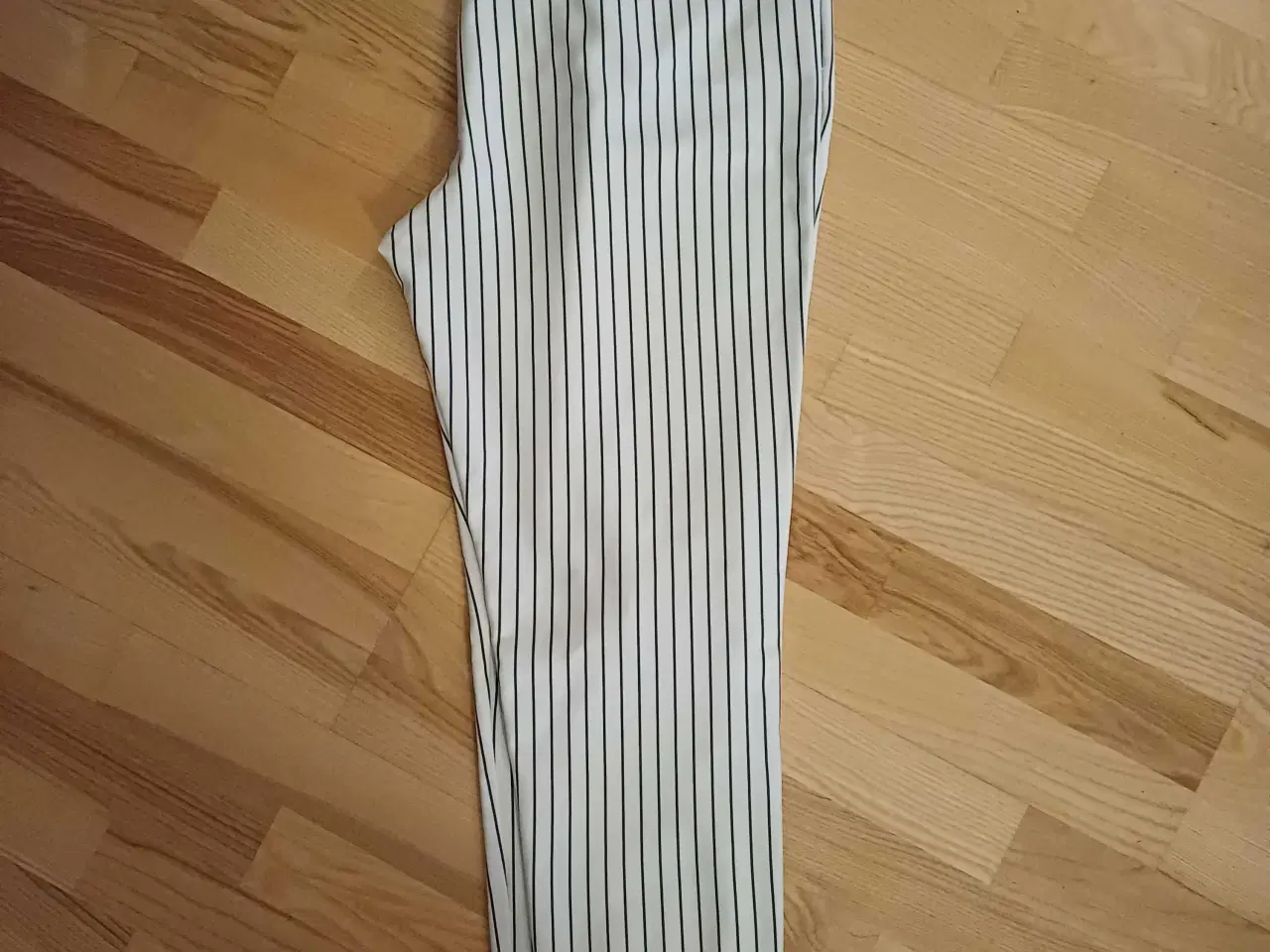 Billede 2 - Bukser ankelpants Only