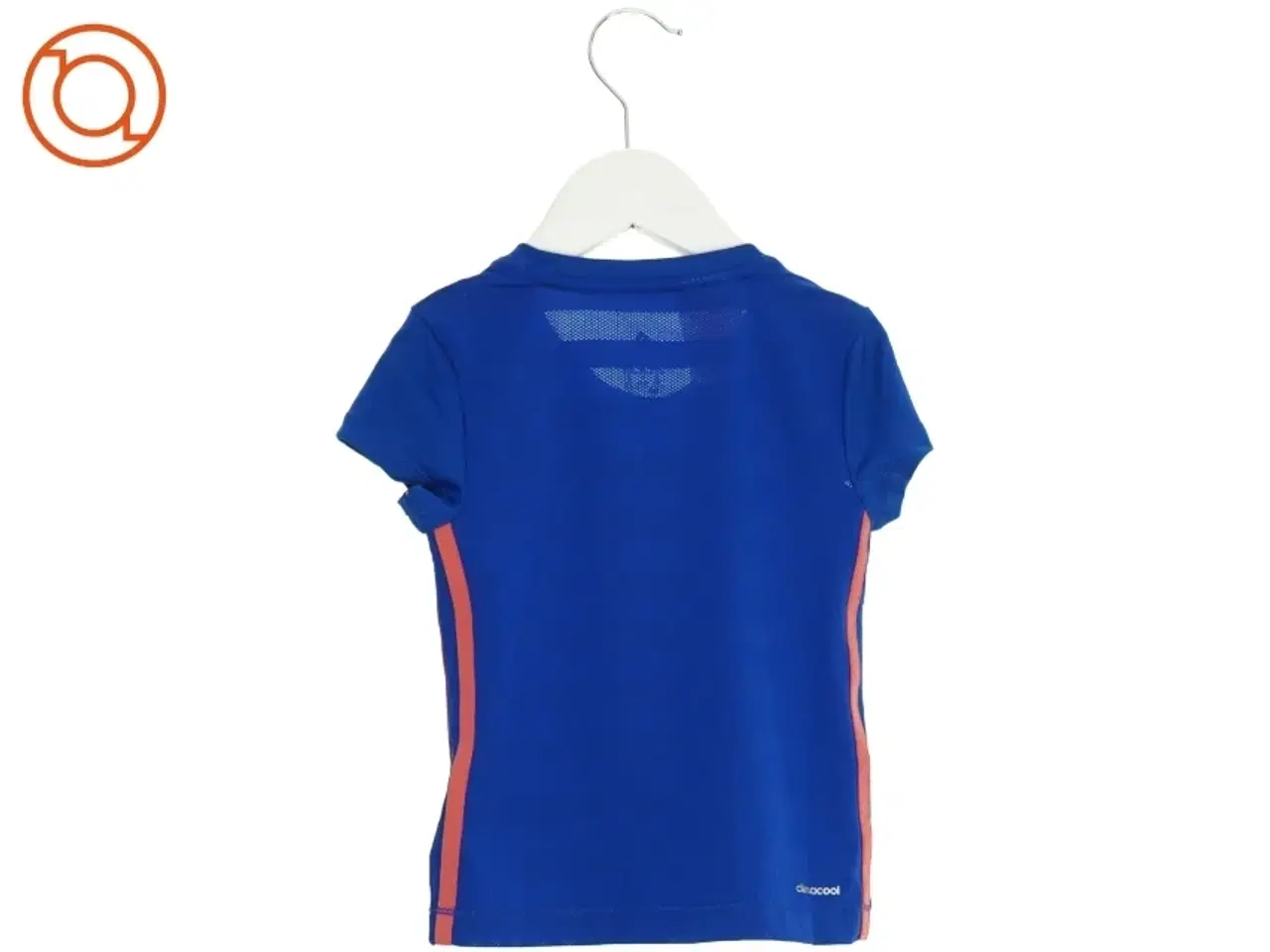 Billede 2 - Som ny T-Shirt fra Adidas (str. 104 cm)