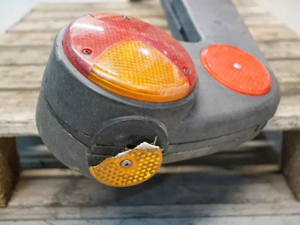 Billede 4 - Claas Lexion 550 R.H. Lygtearm 7948961