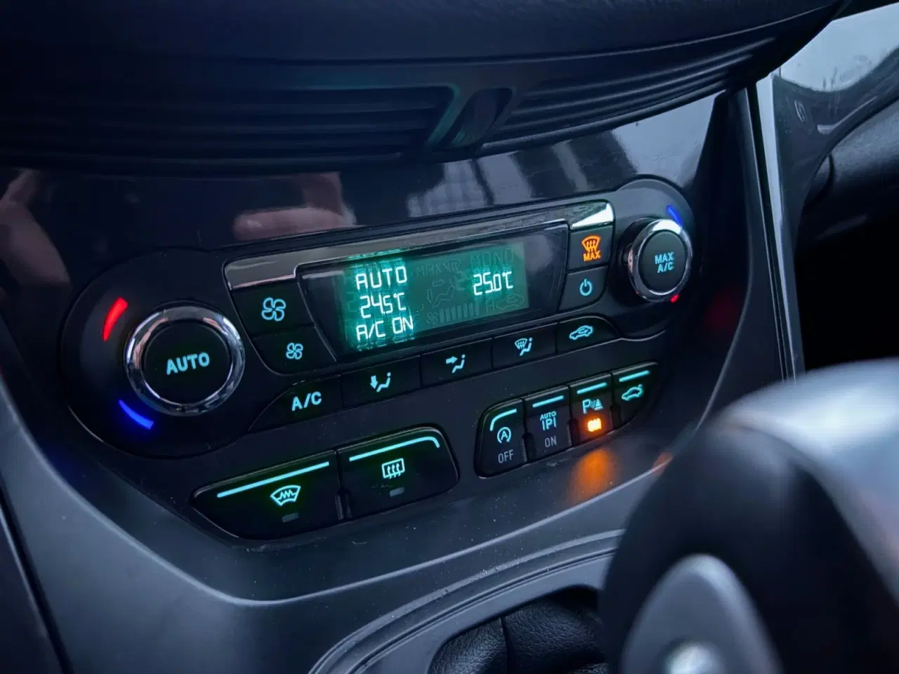 Billede 13 - Ford Kuga 2,0 TDCi 180 Titanium aut. AWD Van