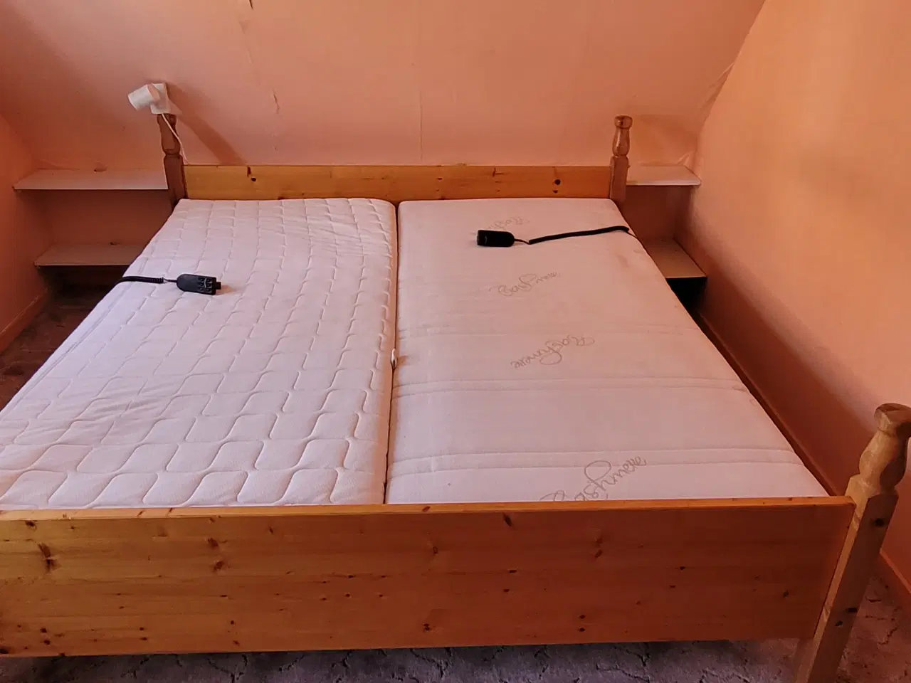 Billede 2 - Dobbelseng med elevation