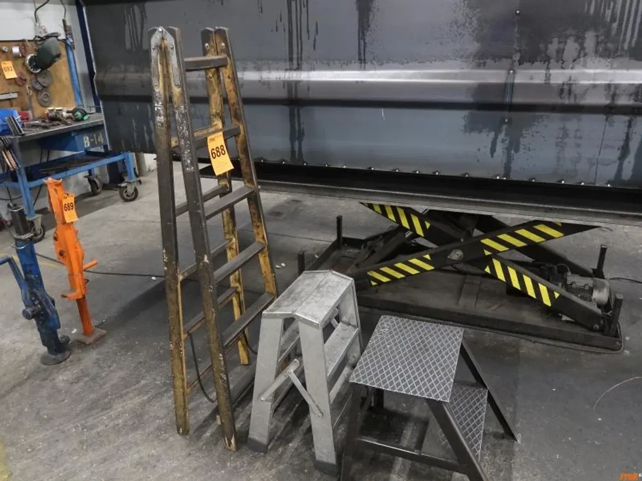 Billede 1 - PARTI STIGER.