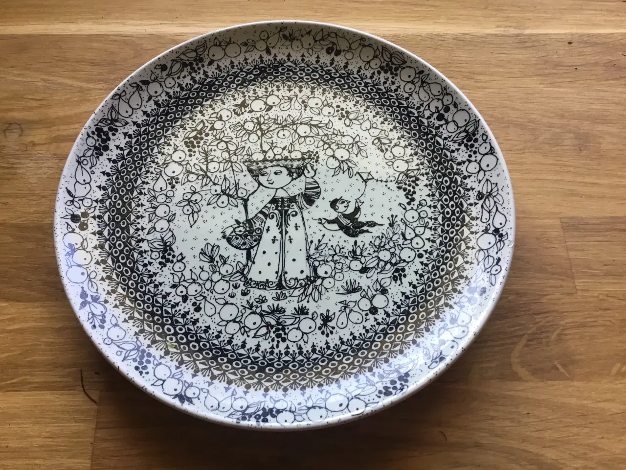 Billede 2 - Bjørn Wiinblad platter “de 4 årstider”