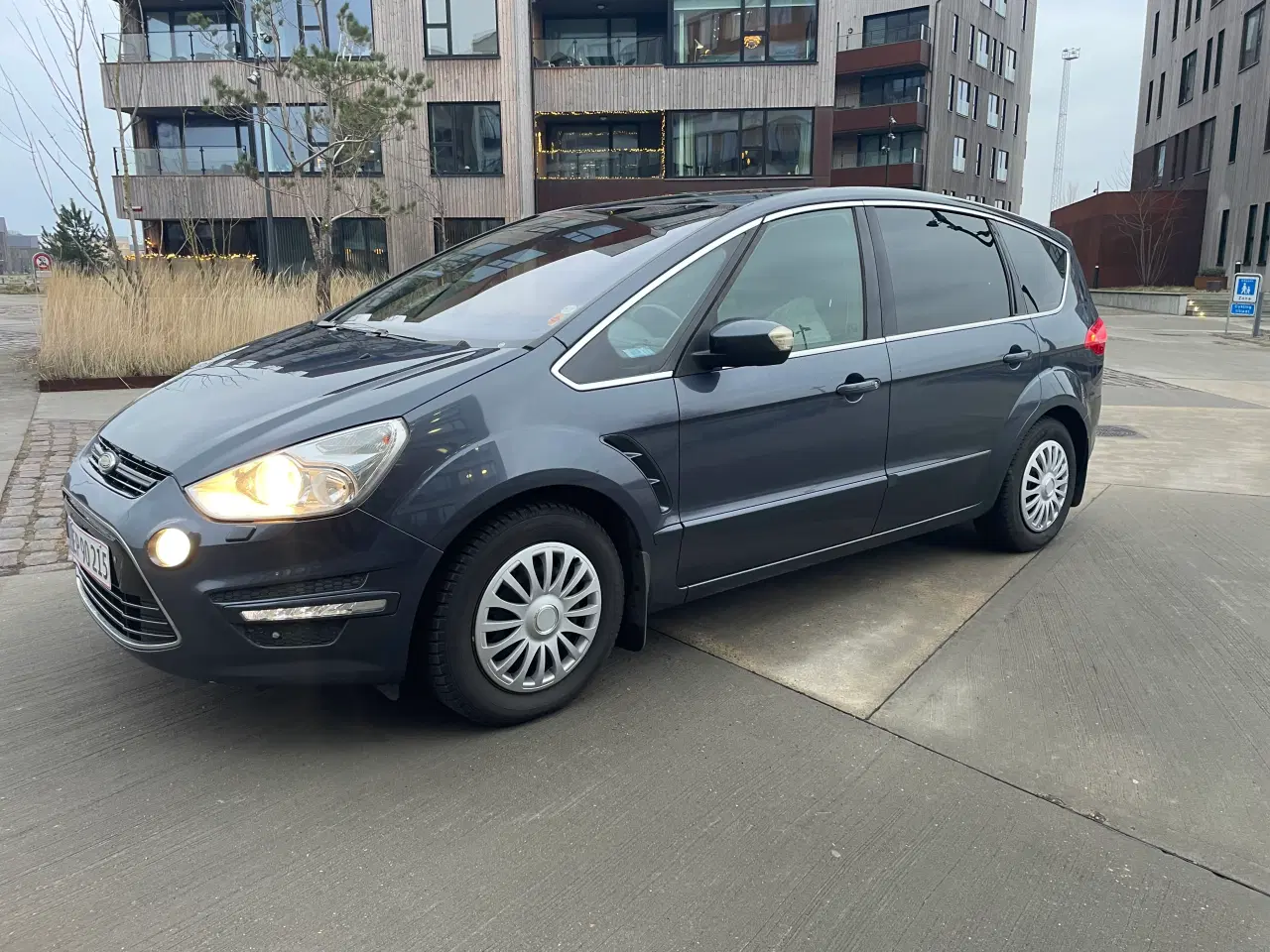 Billede 5 - nysynet Ford s Max automatgear 2.0tdci