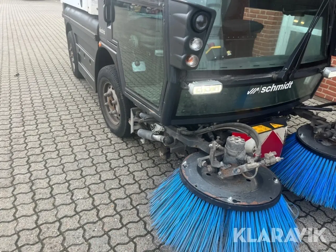 Billede 9 - Fejemaskine eSwingo 200+