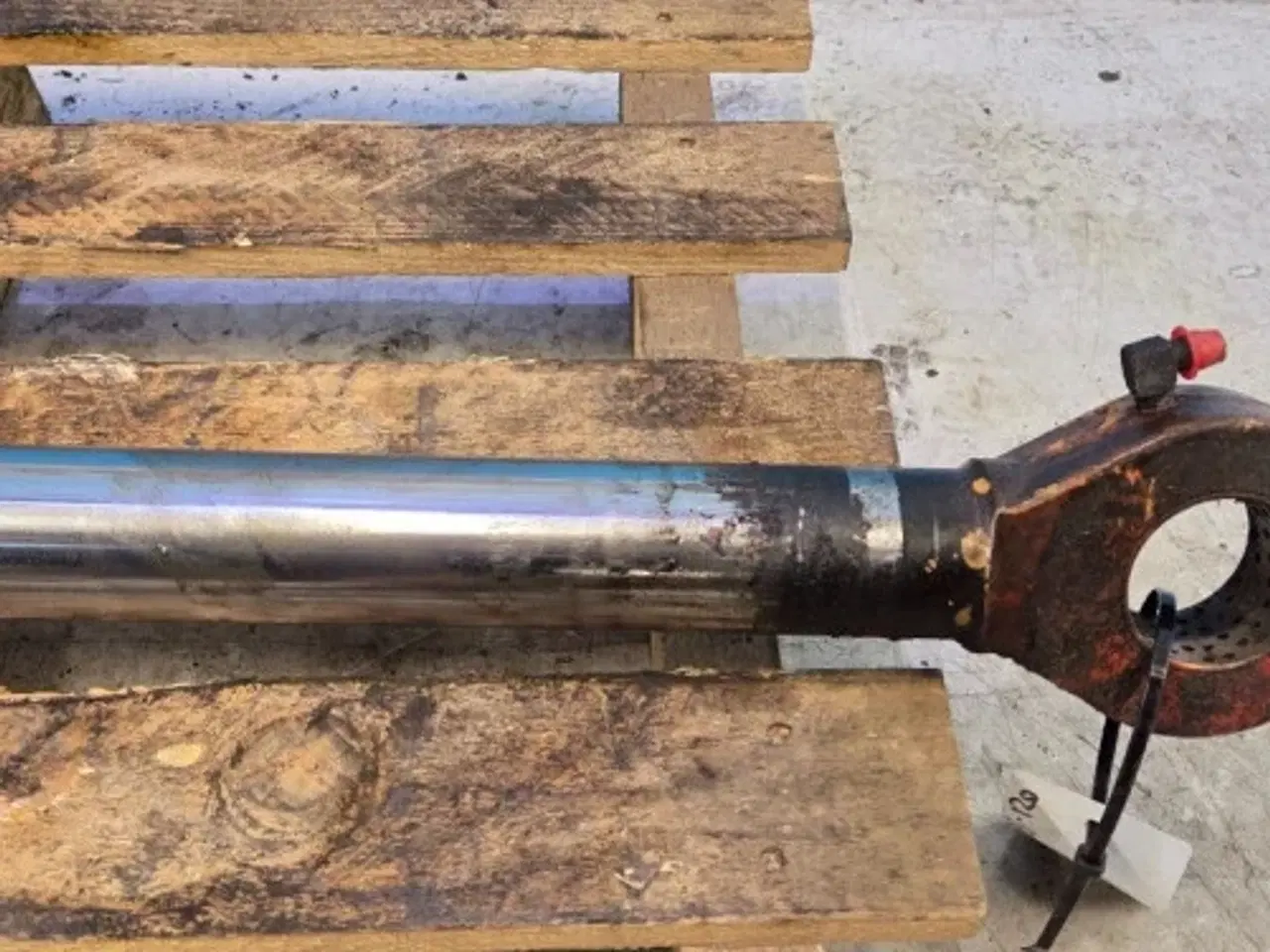 Billede 10 - Manitou 735-120    Hydraulikcylinder  254619