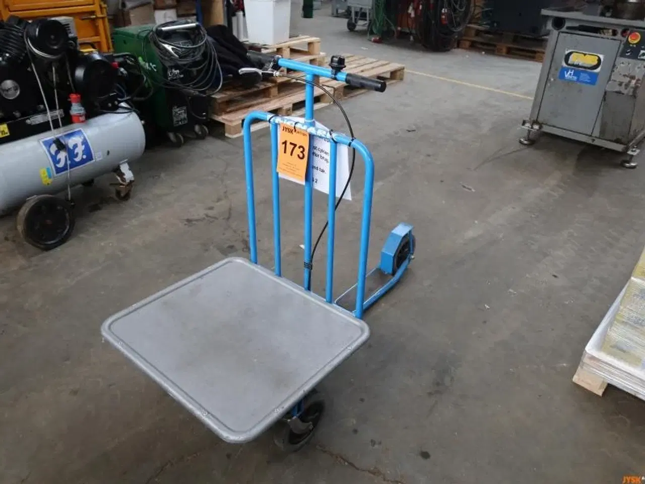 Billede 1 - LAGERCYKEL.