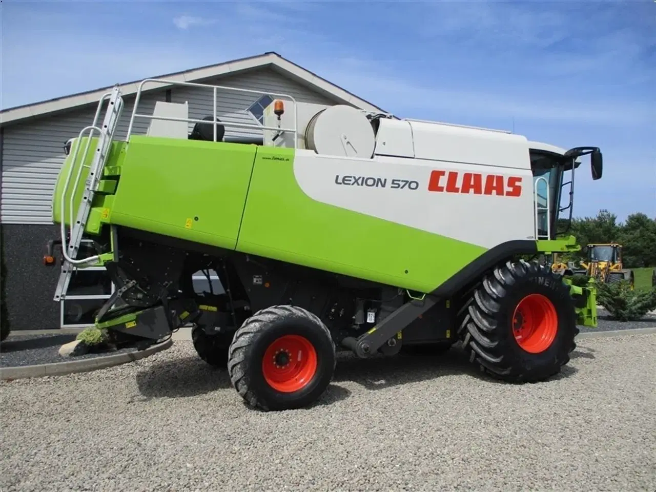 Billede 17 - CLAAS LEXION 570 Klargjort maskine med Vario V900 Skærbord