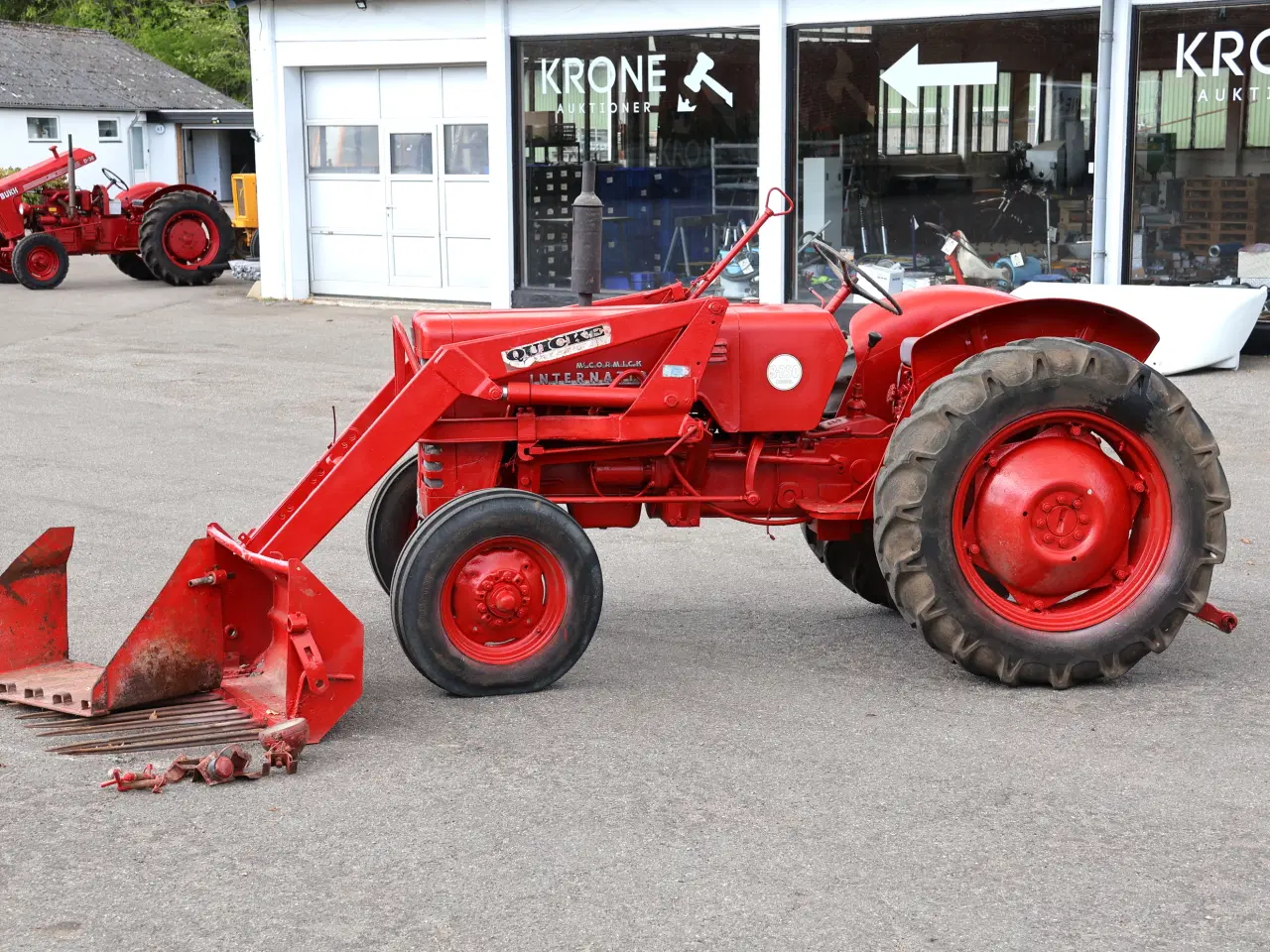 Billede 2 -  IH Mccormick B250 4 cylinder diesel
