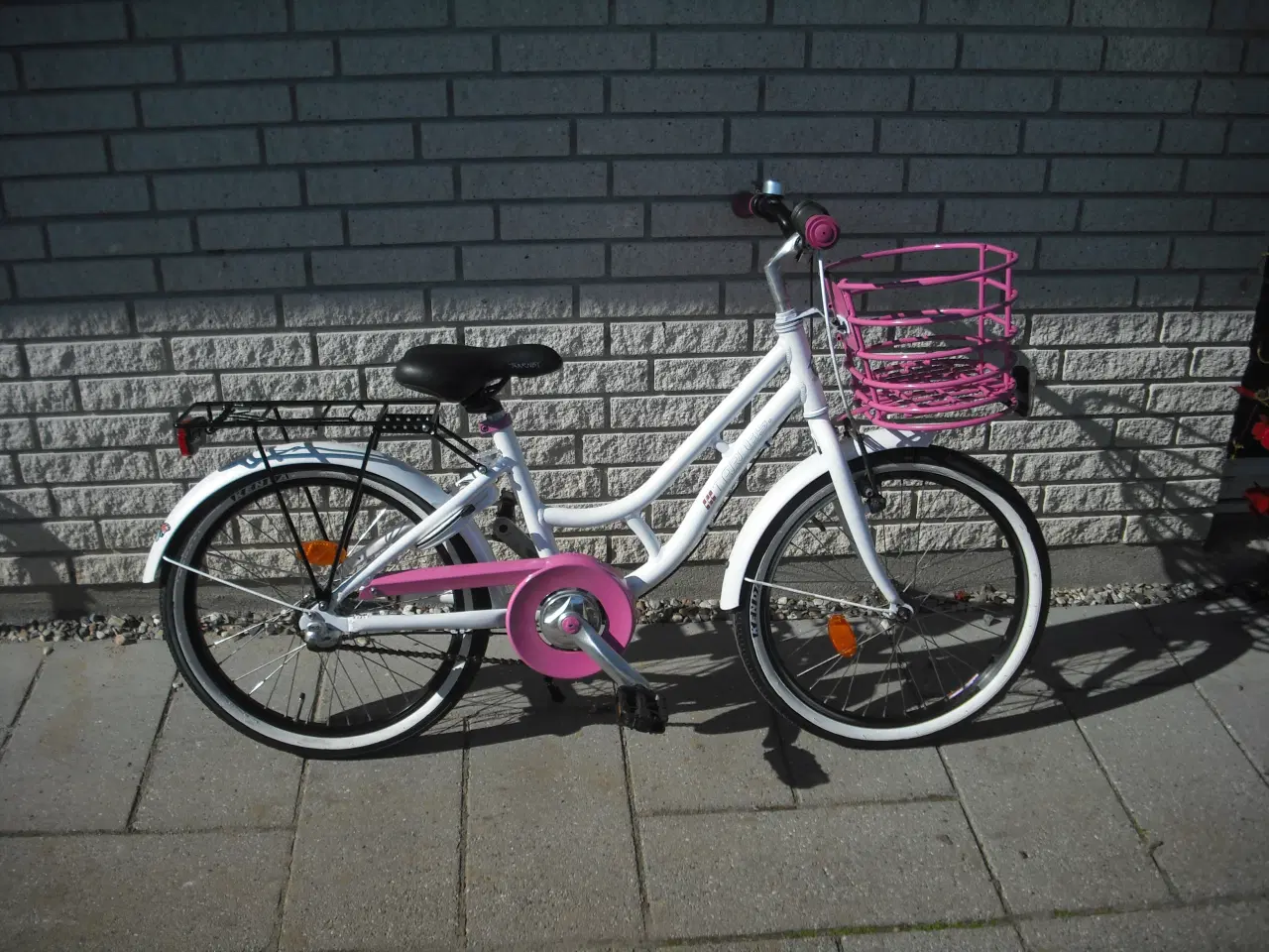 Billede 1 - Flot 20`` Taarnby Pigecykel.