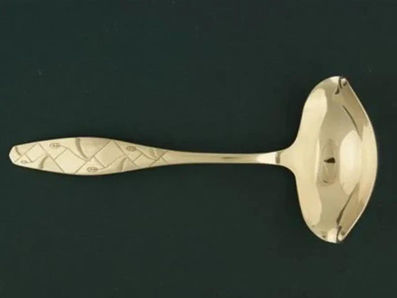 Billede 1 - Diamant Sauceske, 16½ cm.
