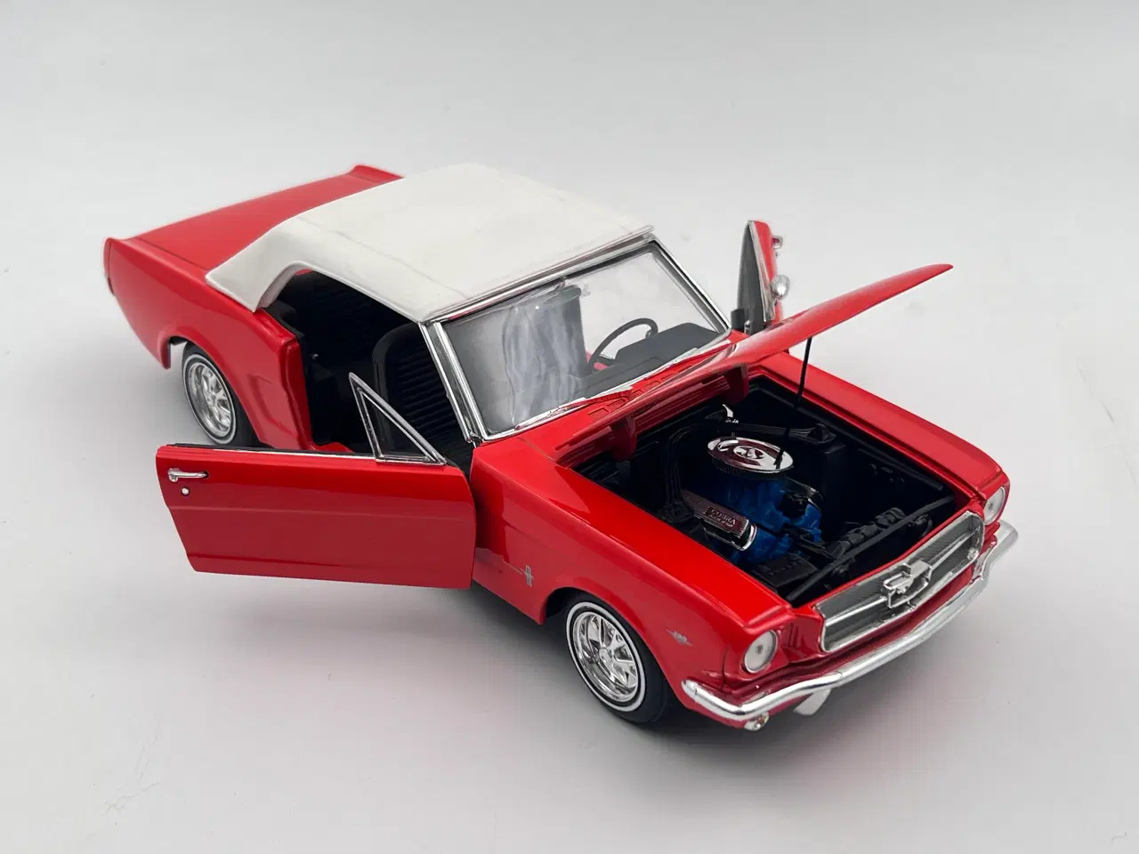 Billede 6 - 1965 Ford Mustang Convertible Soft Top 1:18