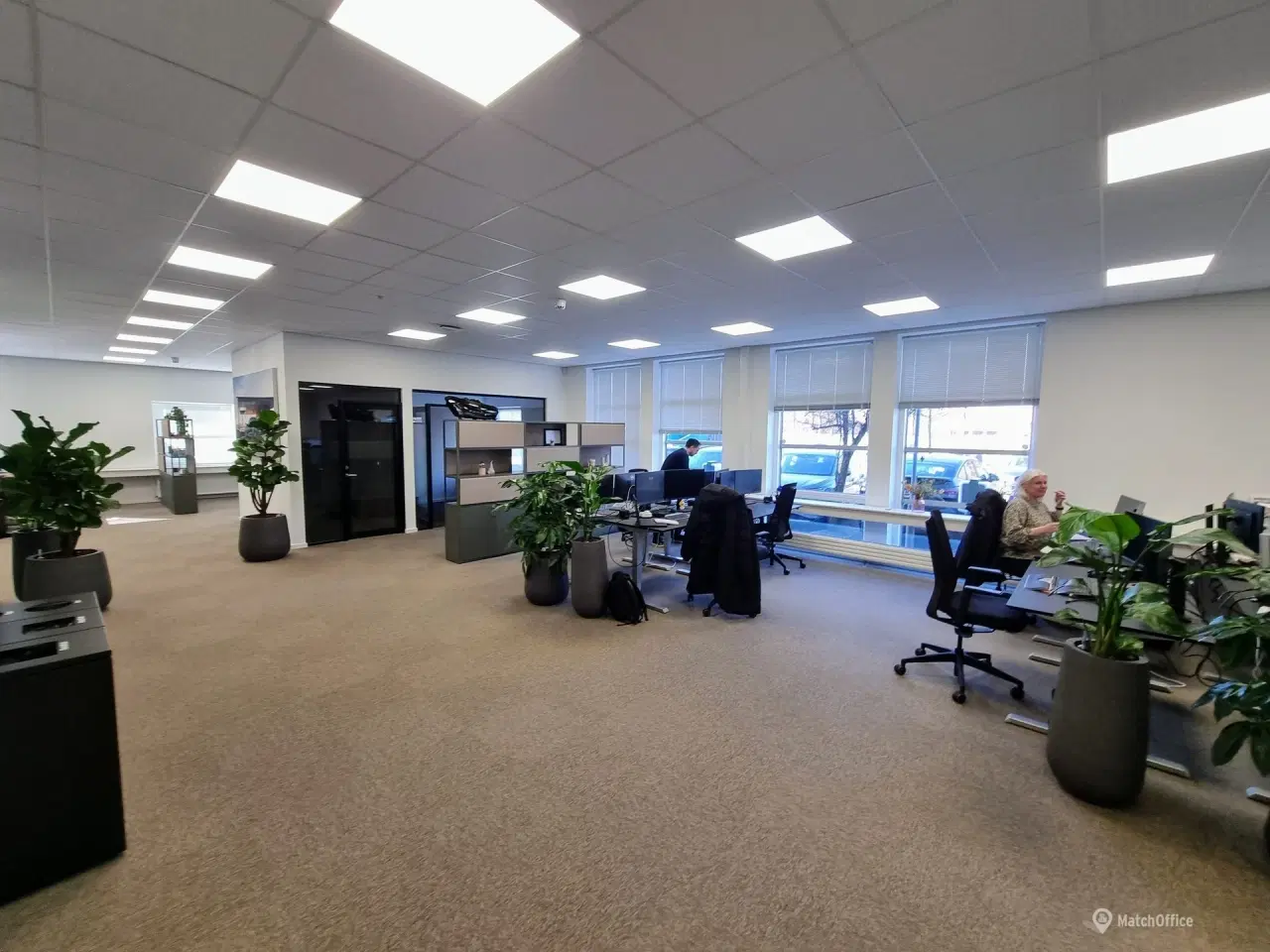 Billede 4 - Lejemål på ca. 1.000 kvm til kontor. undervisning. showroom m.m.