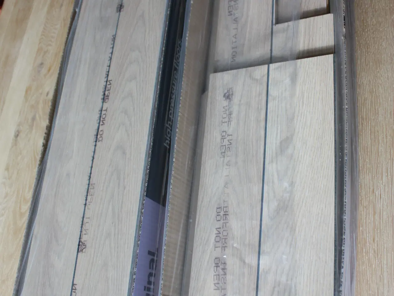 Billede 1 - Laminatgulv Alloc rest 2,5 m2