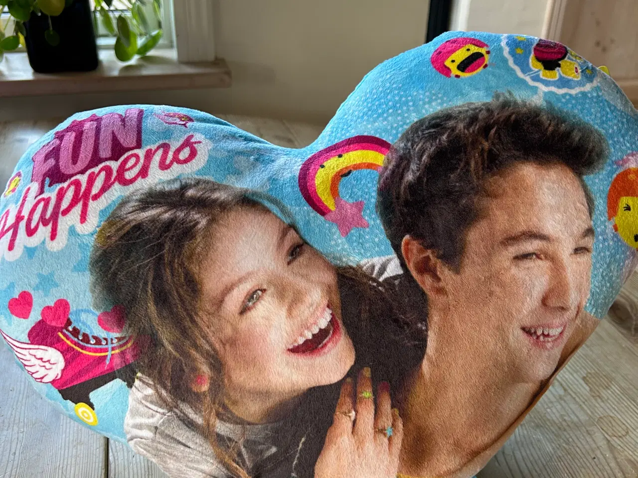 Billede 15 - Soy Luna  fra Disney serien 