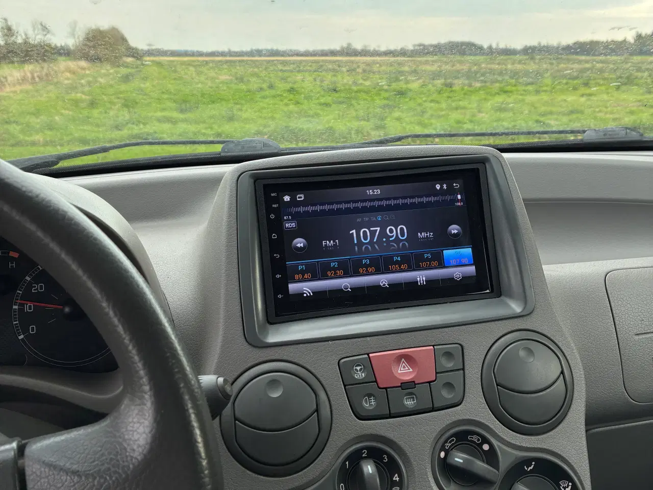 Billede 11 - Fiat Panda 1,2 5 dørs m træk til 800 kg.