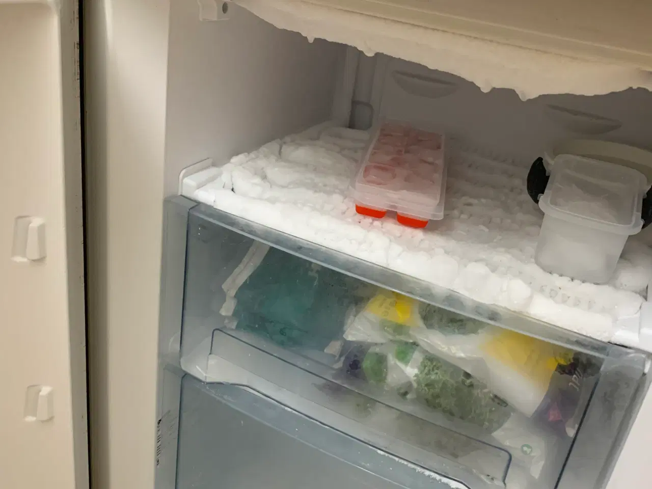 Billede 3 - Køle skabet 