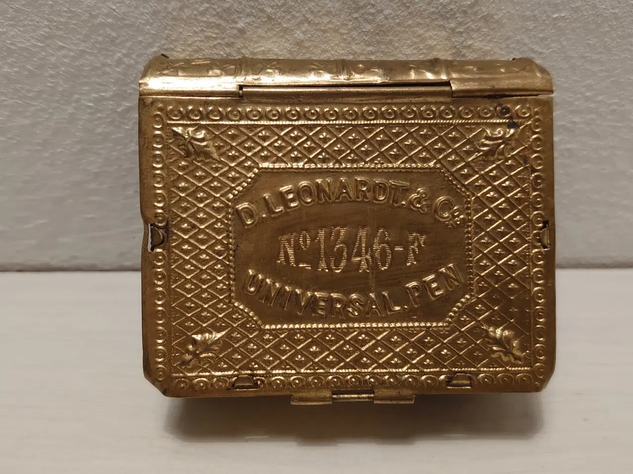 Billede 2 - Antik forgyldt pennetipæske. D.Leonardt&Co.ca.1870