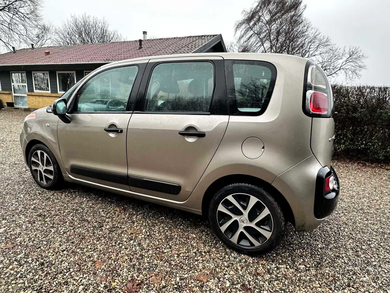 Billede 2 - Nysynet Citroen C3 Picasso - Automatgear