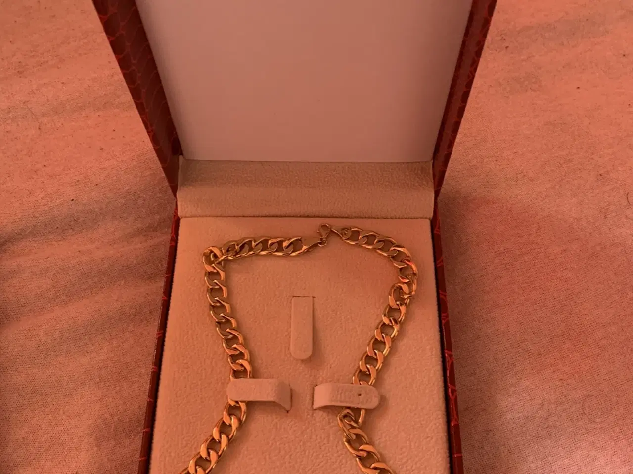 Billede 1 - Guld halskæde
