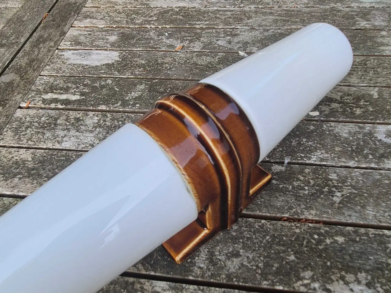 Billede 3 - Klassisk brun badeværelseslampe