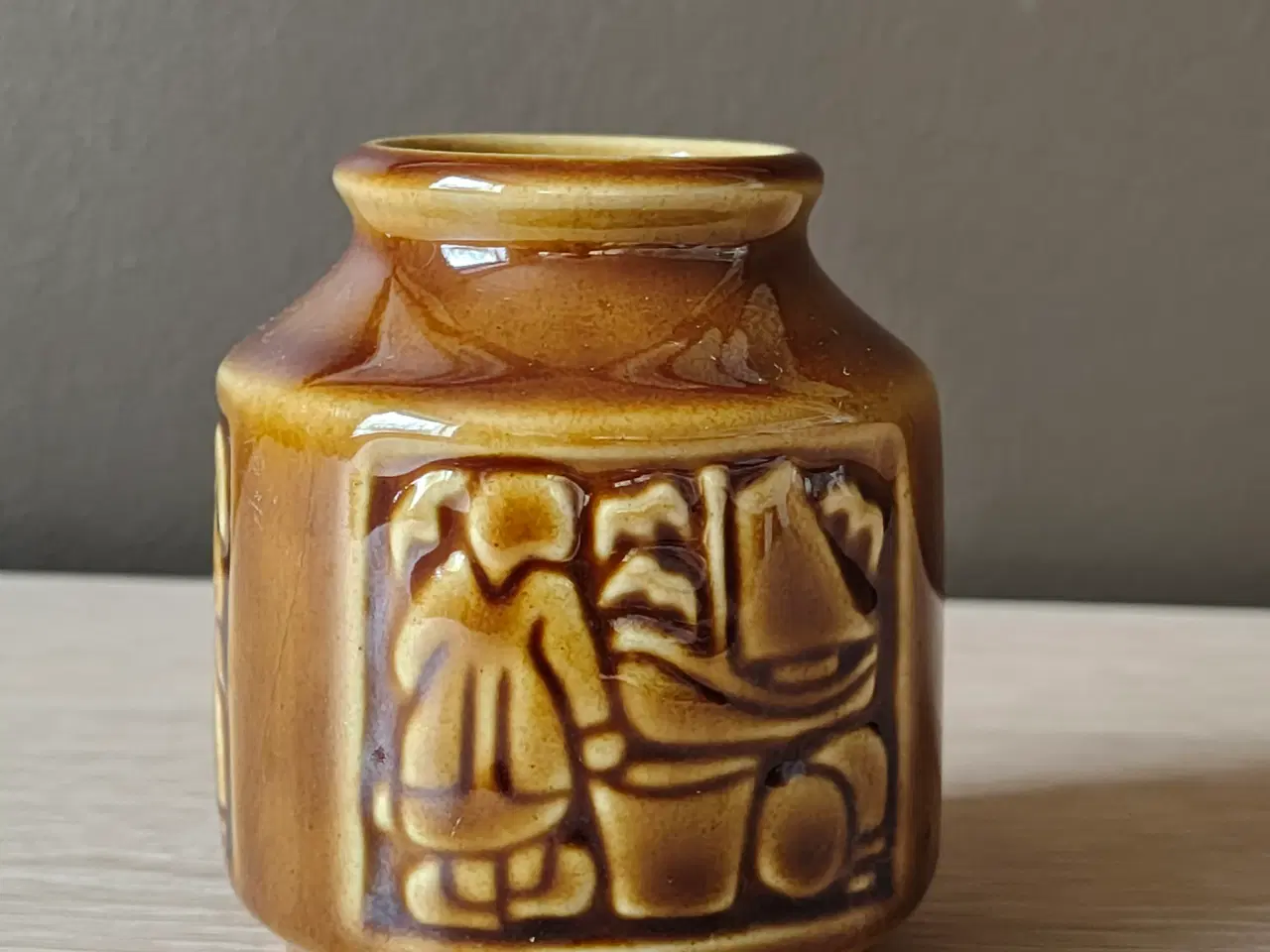 Billede 1 - Lille fin Michael Andersen vase